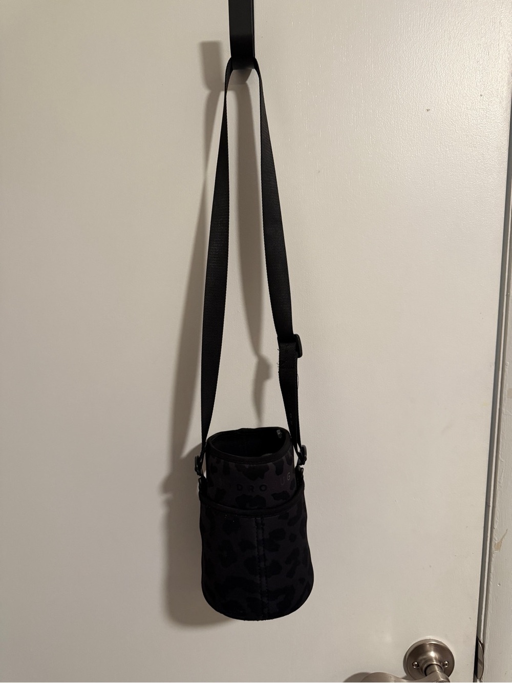 HydroJug Black Leopard Neoprene Sleeve - Picture 3 of 6